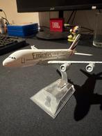 Emirates a380 model 1:400, Overige merken, 1:200 of kleiner, Ophalen of Verzenden, Zo goed als nieuw
