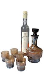 Vintage amberkleurige karaf met 6 glazen, ’60, barset, shots, Antiek en Kunst, Antiek | Glas en Kristal, Ophalen of Verzenden