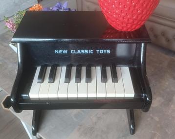 New classic toys kinder piano zwart model muziek noten beschikbaar voor biedingen
