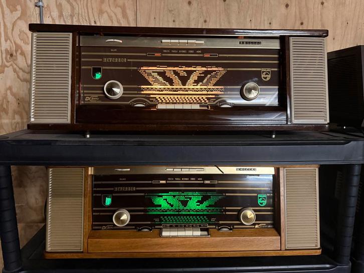 Philips Reverbeo Buizenradio Radiomeubel Antiek, Antiek en Kunst, Antiek | Tv's en Audio, Ophalen