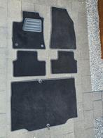 Luxe Velours Automatten + Kofferbakmat Renault Clio HYBRID, Ophalen of Verzenden, Zo goed als nieuw