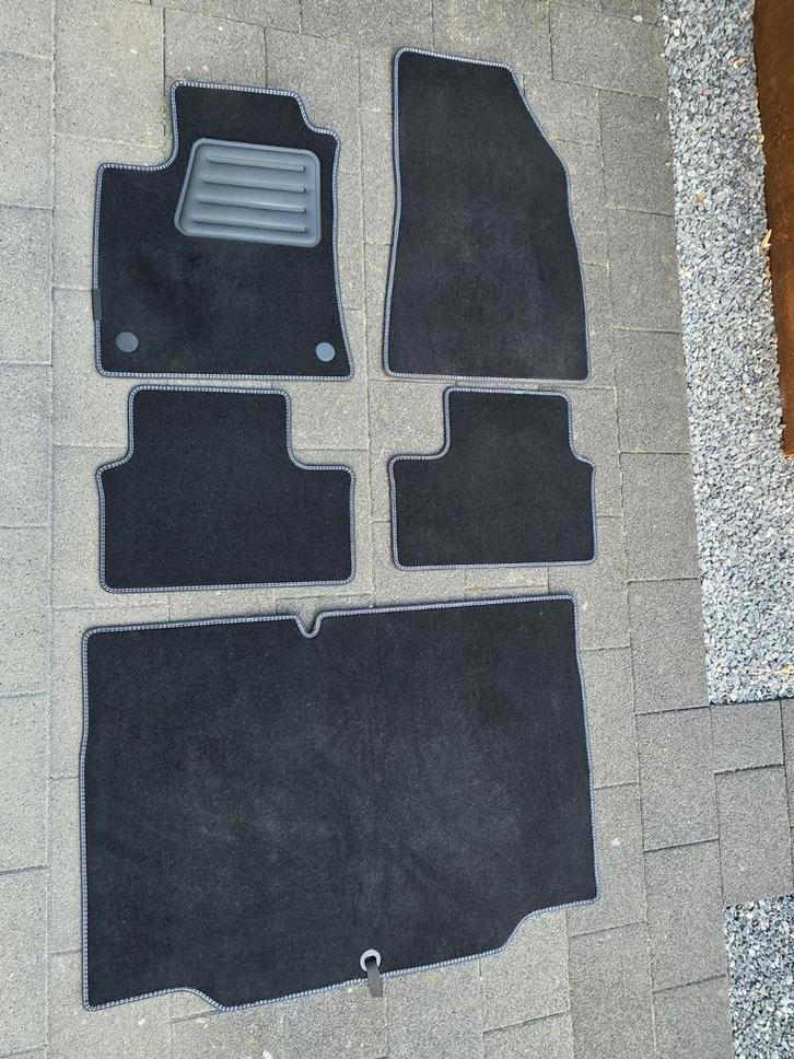 Luxe Velours Automatten + Kofferbakmat Renault Clio HYBRID, Auto diversen, Automatten, Zo goed als nieuw, Ophalen of Verzenden