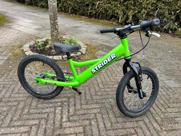 Strider Super Strider 16" Loopfiets 6-12 jaar - Groen, Fietsen en Brommers, Fietsen | Jongens, Gebruikt, 16 inch, Handrem, Ophalen of Verzenden