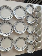 Servies set, Huis en Inrichting, Keuken | Servies, Ophalen, Zo goed als nieuw, Bord(en), Overige stijlen