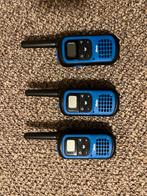 Alecto FR-100 Walkie Talkies + Oortjes – Set van 3, Ophalen of Verzenden, Zo goed als nieuw, Portofoon of Walkie-talkie, Handsfree-functie