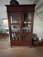 Perfecte Teakhouten vitrine kast, Huis en Inrichting, Ophalen, Glas, Zo goed als nieuw, Trendy