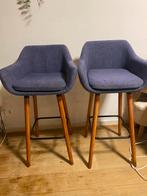 2 stuks, Huis en Inrichting, Barkrukken, Met voetsteun, 60 tot 90 cm, Zo goed als nieuw, 2 krukken