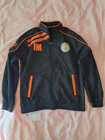 Vv de meern kleding junior XL en M beschikbaar voor biedingen
