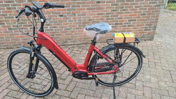 Amslod Milton E-MV-540  nieuw uit doos beschikbaar voor biedingen