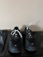 Balenciaga Triple S maat 42, Kleding | Heren, Schoenen, Ophalen of Verzenden, Zo goed als nieuw, Zwart