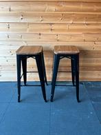 Twee zwarte barkrukken, Huis en Inrichting, Ophalen, Met voetsteun, 60 tot 90 cm, Zo goed als nieuw