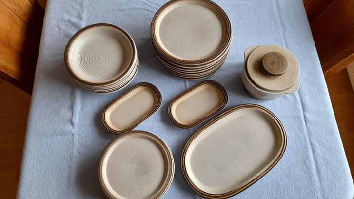 Servies Gerzit, Huis en Inrichting, Keuken | Servies, Zo goed als nieuw, Overige stijlen, Aardewerk, Ophalen of Verzenden
