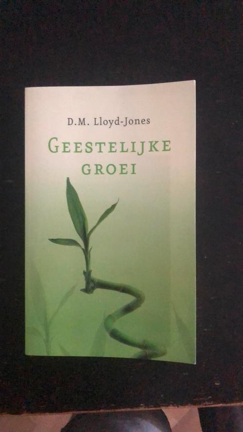 D.M. Lloyd Jones - Geestelijke groei, Boeken, Godsdienst en Theologie, Zo goed als nieuw, Ophalen of Verzenden