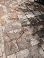110 tegels 30bij 30 cm gratis ophalen, Tuin en Terras, Tegels en Klinkers, Ophalen of Verzenden, Zo goed als nieuw, 10 m² of meer