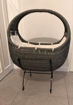 Celine rotan wieg, Ophalen, Gebruikt, Wieg