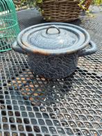 Emaille pan, Ophalen