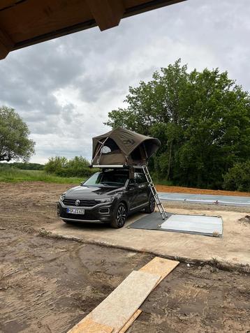 Dometic elektrische dak tent met luifel - zo goed als nieuw! beschikbaar voor biedingen