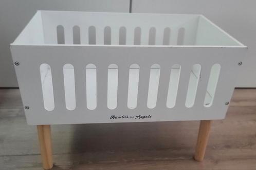 Te koop: Bandits & Angels poppenbed – stevig en stijlvol!, Kinderen en Baby's, Babywiegjes en Ledikanten, Zo goed als nieuw, Wieg