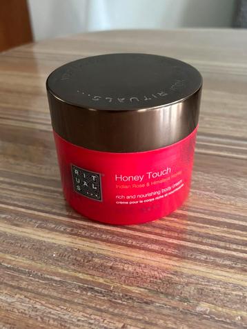 Rituals Honey Touch rich and nourishing body cream beschikbaar voor biedingen