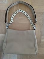 Hvisk schoudertas met schakelketting en riem, Ophalen of Verzenden, Zo goed als nieuw, Beige, Overige merken
