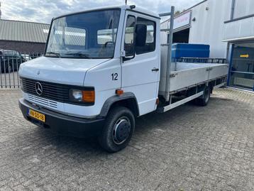 Mercedes-Benz Bestelwagen 611 D bakwagen eerste eigenaar 5 m beschikbaar voor biedingen