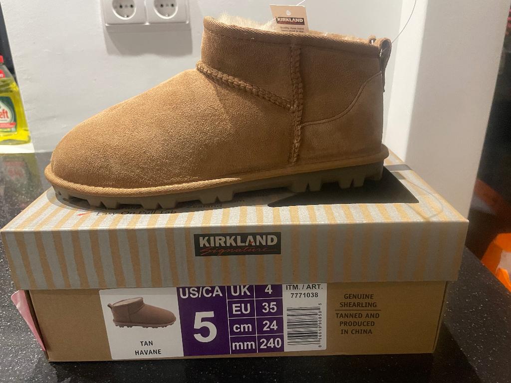 Enkellaarsjes, Kirkland, Bruin, Lage of Enkellaarzen, Nieuw