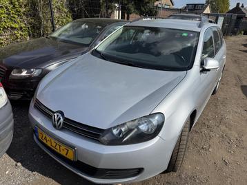 Volkswagen GOLF Variant 2.0 TDI Comfortline (bj 2010) beschikbaar voor biedingen