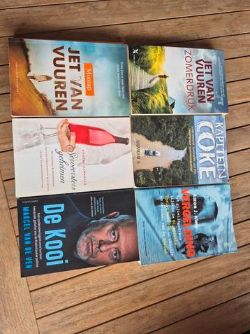 Boekenpakket Nederlandse Thrillers & True Crime beschikbaar voor biedingen