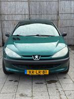 Peugeot 206 1.4 3D 1999 Groen, Auto's, Voorwielaandrijving, 4 cilinders, 4 stoelen, Origineel Nederlands