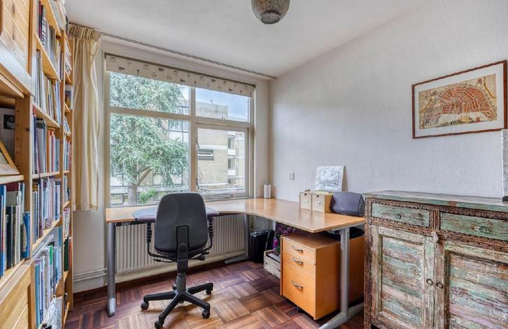 Moet spoedig weg: kantoor hoekbureau met kastje te koop, Huis en Inrichting, Bureaus, Gebruikt, Bureau, Ophalen