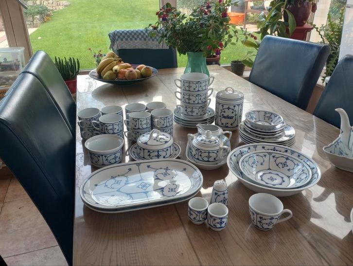 Jager blauw saks service, Huis en Inrichting, Keuken | Servies, Gebruikt, Overige stijlen, Porselein, Ophalen of Verzenden