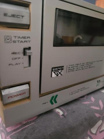 Te koop.aangeboden Akai cassettedeck beschikbaar voor biedingen