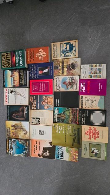 Verschillende boekentitels en Genres beschikbaar voor biedingen