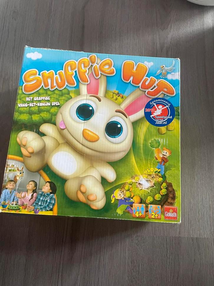 Snuffie Hup - Het grappige vang-het-konijn spel, Hobby en Vrije tijd, Gezelschapsspellen | Bordspellen, Zo goed als nieuw, Een of twee spelers