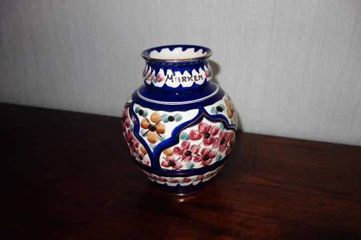 Vaas aardewerk majolica, Marken, Huis en Inrichting, Woonaccessoires | Vazen, Zo goed als nieuw, Overige kleuren, Minder dan 50 cm