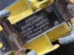 Dinky Supertoys tankwagen  en een Dinky Dumper., Hobby en Vrije tijd, Ophalen of Verzenden, Gebruikt, Bus of Vrachtwagen, Dinky Toys