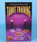 Tarot training  -  Evelin Bürger & Johannes Fiebig, Boeken, Spiritualiteit algemeen, Overige typen, Ophalen of Verzenden, Zo goed als nieuw