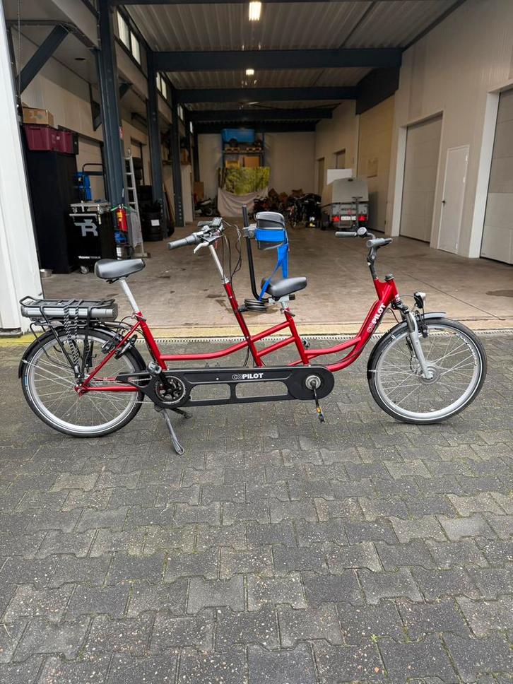 Elektrische Co-Pilot ouder kind tandem met vrijloopschakelaa, Fietsen en Brommers, Fietsen | Tandems, Zo goed als nieuw, Minder dan 10 versnellingen