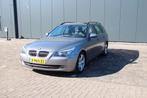 BMW 5-Serie 3.0 I 525 Touring AUT Softclose Keyless Pano, Achterwielaandrijving, Zwart, 2000 kg, 2996 cc
