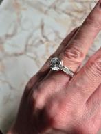 Melano ring maat 49 zilverkleurig inclusief steen, Ophalen, IJzer of Staal, Zo goed als nieuw, Dame