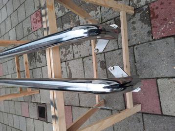 Side bars RVS beschikbaar voor biedingen