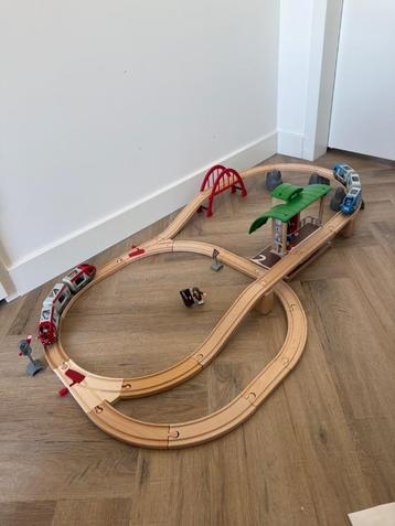 ZGAN Brio houten trein travel switching set 33512 brug stati beschikbaar voor biedingen