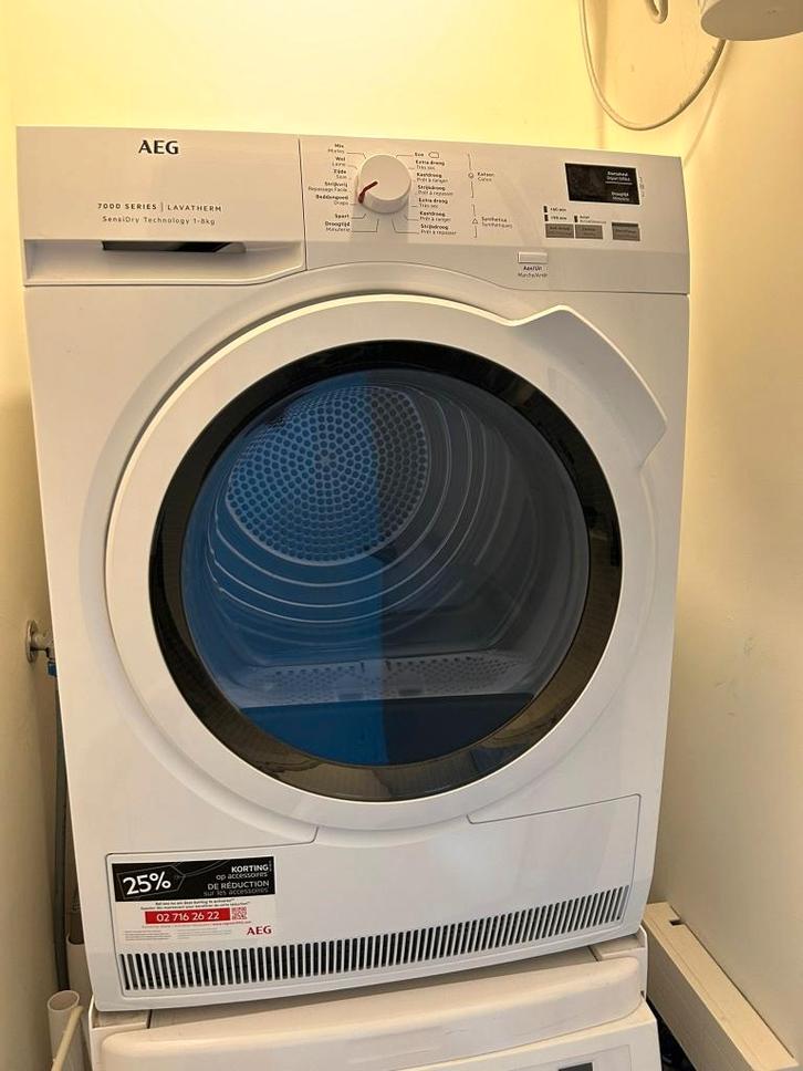 AEG Lavatherm 7000-series droger, Witgoed en Apparatuur, Wasdrogers, Zo goed als nieuw, Condens, Bovenlader, 6 tot 8 kg, 85 tot 90 cm