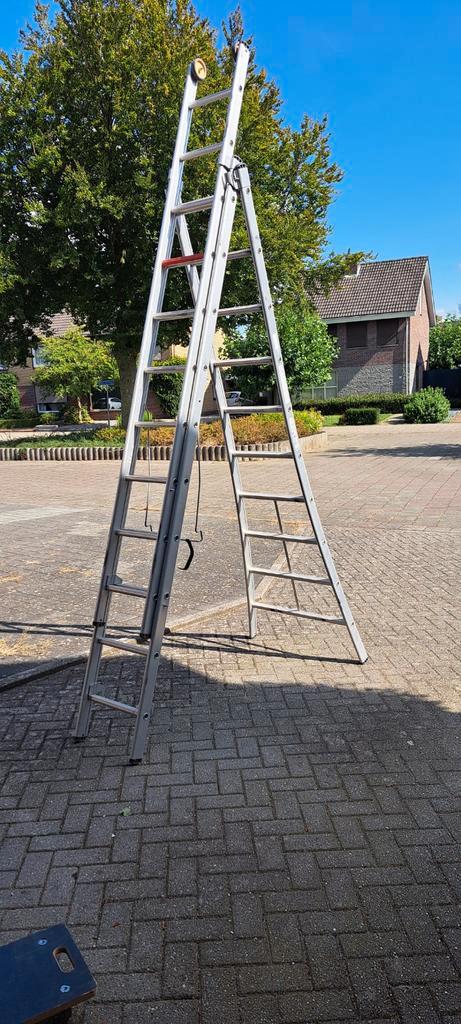 Altrex Rocky 3-delige 3x10 ladder z.g.a.n., Doe-het-zelf en Verbouw, Ladders en Trappen, Zo goed als nieuw, Ladder, 4 meter of meer