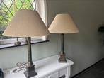 2 staande schemerlampen van messing met ‘rieten’ kap, Ophalen, Gebruikt, Metaal