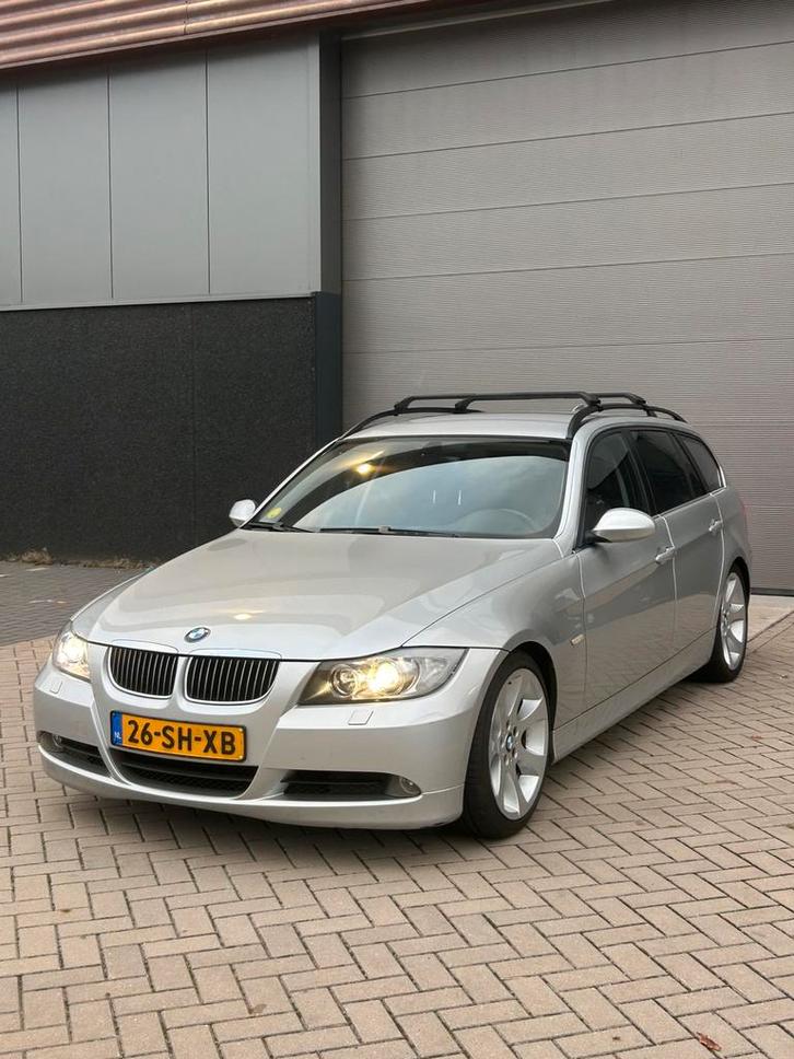 BMW 3-Serie 2.5 I 325 Touring AUT 2006 Grijs, Auto's, BMW, Particulier, ABS, Adaptieve lichten, Airbags, Airconditioning, Alarm
