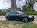 Volvo V40 2.0 T4 190PK Business Sport -R-Design, Auto's, Voorwielaandrijving, Zwart, Zwart, Handgeschakeld
