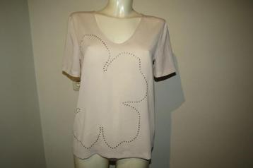 Marccain creme off white top bloem in zilveren studs nop N3 beschikbaar voor biedingen