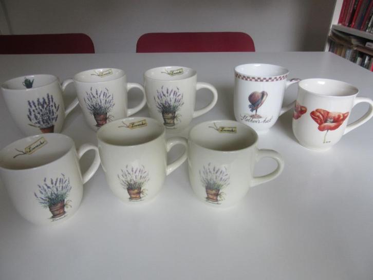 Jet ter Steege-Senseo-en Mokken -Lavendel + e.a. Nieuwstaat, Huis en Inrichting, Keuken | Servies, Zo goed als nieuw, Kop(pen) en/of Schotel(s)