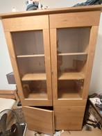 Houten kast, Ophalen